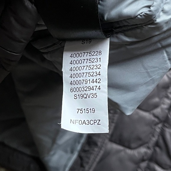 The North Face Boys Thermoball Full Zip Quilted Puffer Jacket Grey L NF0A3CPZ - Picture 7 of 10
